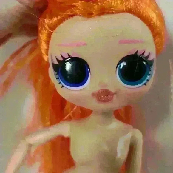 LOL suprise dolls bundle - Picture 10 of 16